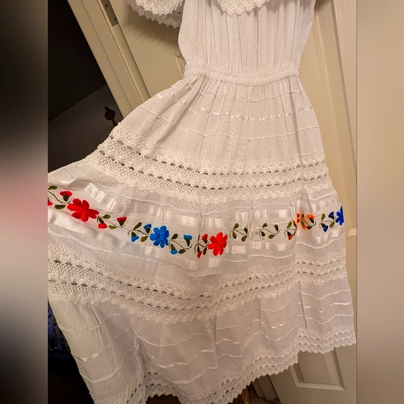 Handmade Dresses & Skirts - NEW! Beautiful White Dress From Mexico!